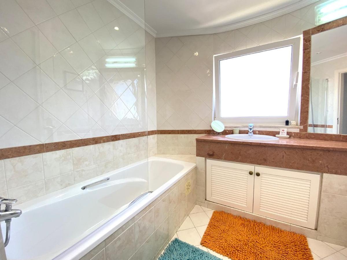 Vilamoura Central 6 With Pool By Homing Ngoại thất bức ảnh